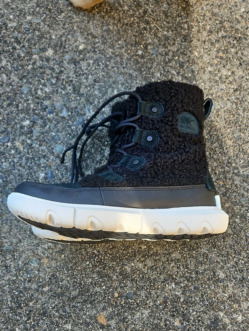 Kids Sorel Boots Sz 4